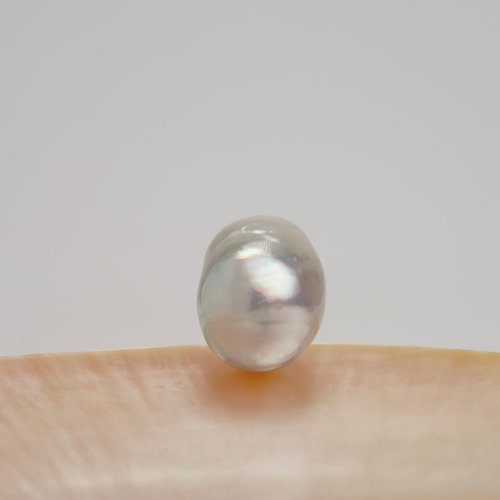 14.5 x 18.9 mm Silver Baroque South Sea Pearl