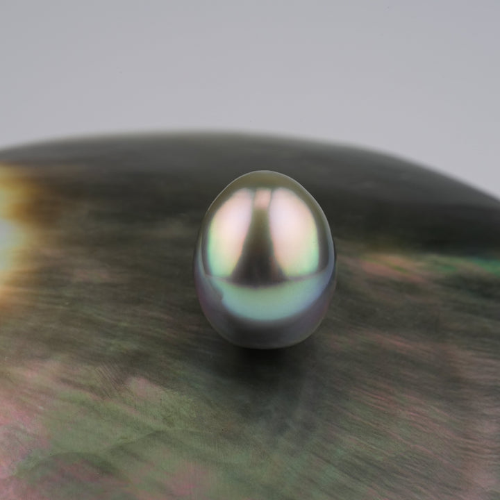 Tahitian Pearl 10.7 x 13.3 mm