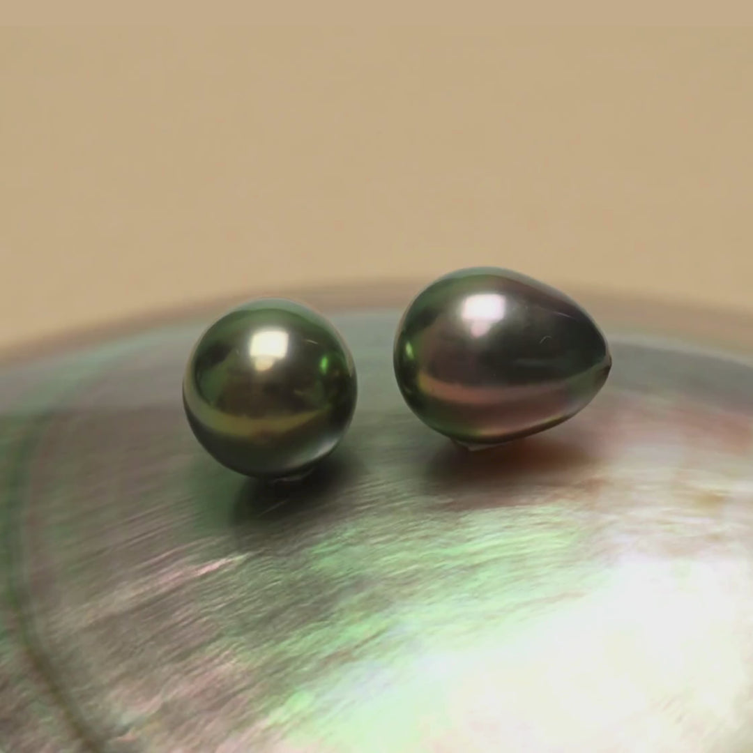 Tahitian Pearl Pair 9.0-10.0 mm